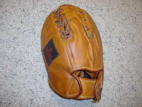 Tommy Tatum Nokona J315 Back